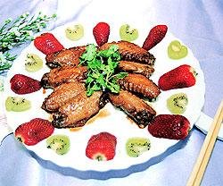 food-tt-20000530a01.jpg (28759 bytes)