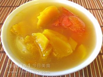 pumpkin-tomato-beef-soup
