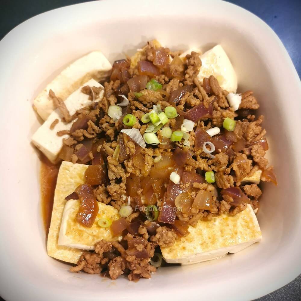 肉碎洋蔥粒豆腐