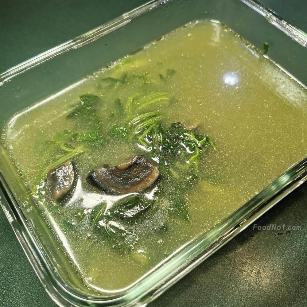 皮蛋芫茜湯