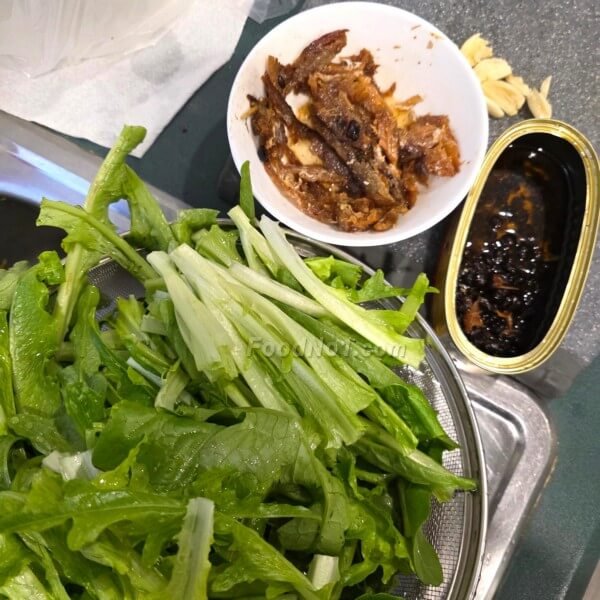 豆豉鯪魚炒A菜-材料