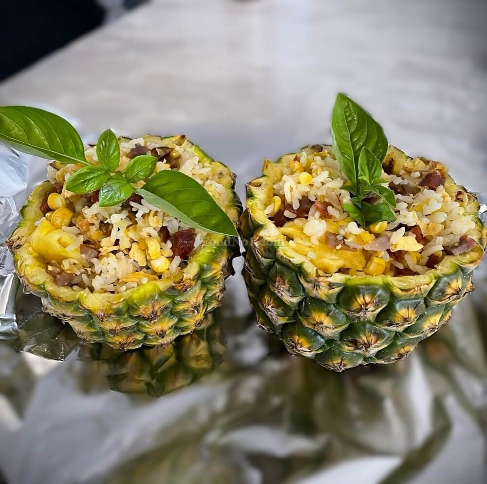 菠蘿鮮蝦炒飯