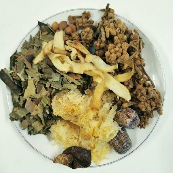 枇杷花雪耳潤肺湯 Foodno1 Com 枇杷花雪耳潤肺湯 Foodno1 Com