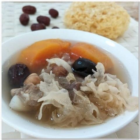 雪耳木瓜潤肺養顏湯