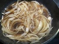 加入一湯匙檸檬汁及一杯水煮滾 onionpork 5