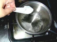 pourinwater.jpg (7573 bytes)