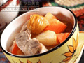 蘋果，紅蘿蔔蜜棗煲豬展湯